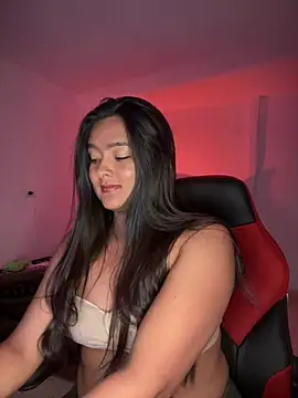 cristina1800 online show from 02.26.25