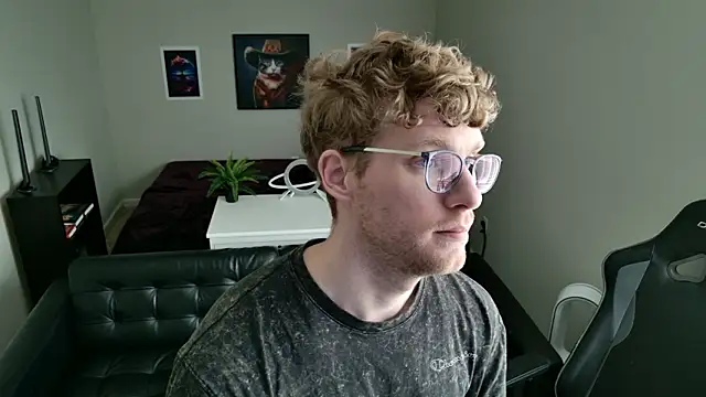 Snapshot of BlueEyedTallGuy94 chatting on 03.23.26 BlueEyedTallGuy94 online show from 03.23.26