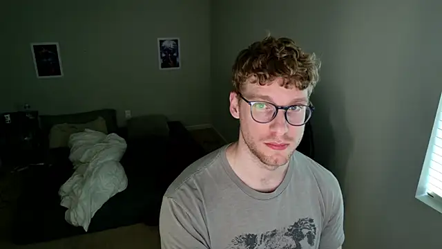 Snapshot of BlueEyedTallGuy94 chatting on 07.14.26 BlueEyedTallGuy94 online show from 07.14.26