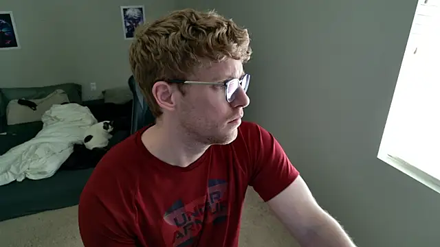 Snapshot of BlueEyedTallGuy94 chatting on 07.15.26 BlueEyedTallGuy94 online show from 07.15.26