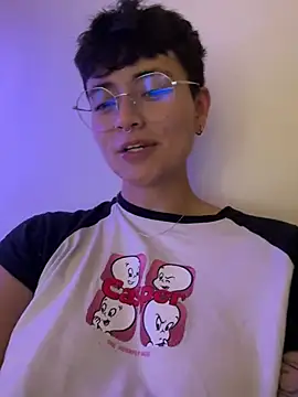 Snapshot of Ashley_Chriss chatting on 03.03.25 Ashley Chriss online show from 03.03.25