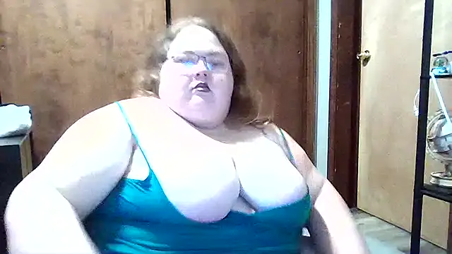 Snapshot of _GodessIsabella_97 chatting on 12.02.25 GodessIsabella 97 online show from 12.02.25