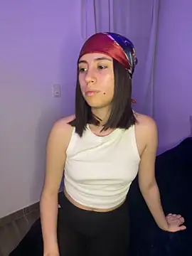 Catyloves online show from 02.12.25