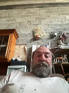 Snapshot of ros217 chatting on 05.08.26 ros217 online show from 05.08.26