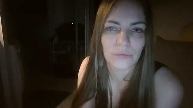 AnnaDiamond1 online show from 12.16.25