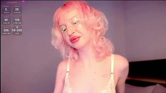 Snapshot of LinaEvans chatting on 02.03.26 LinaEvans online show from 02.03.26