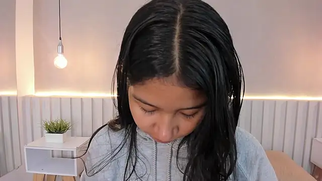 Aida moreno online show from 01.20.25