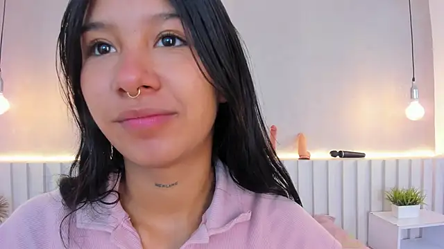 Aida moreno online show from 02.17.25