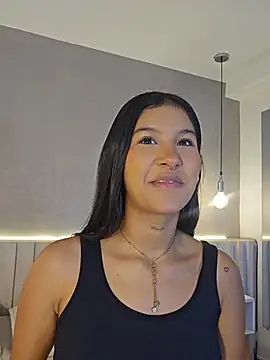 Snapshot of Aida_moreno chatting on 05.02.26 Aida moreno online show from 05.02.26