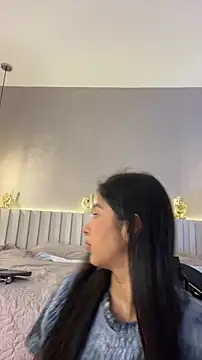 Snapshot of Aida_moreno chatting on 05.12.26 Aida moreno online show from 05.12.26