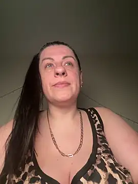 Evelinia online show from 04.09.26