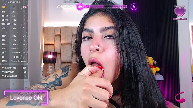 Snapshot of little_sophie18 chatting on 02.23.25 little sophie18 online show from 02.23.25