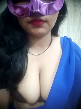 Snapshot of Shivi_shahh chatting on 12.27.24 Shivi shahh online show from 12.27.24