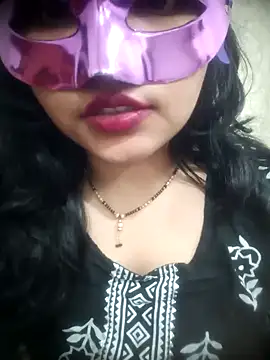 Snapshot of Shivi_shahh chatting on 01.14.25 Shivi shahh online show from 01.14.25