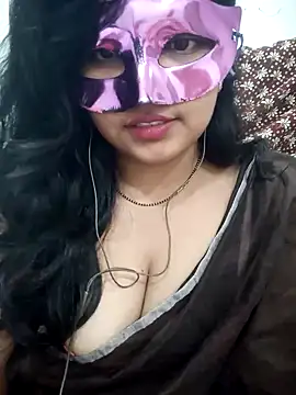 Snapshot of Shivi_shahh chatting on 09.27.25 Shivi shahh online show from 09.27.25