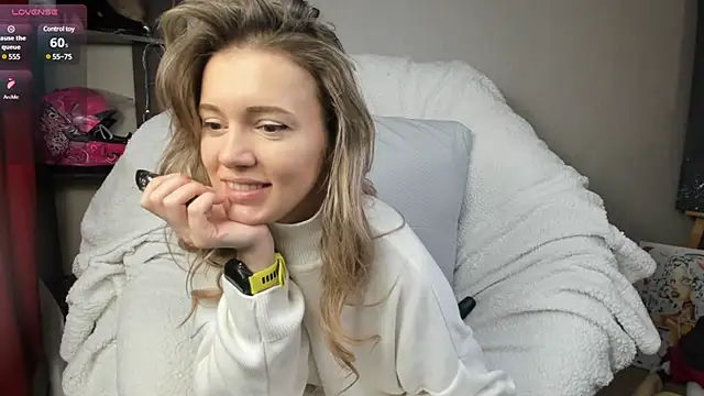 foxy blond online show from 01.29.25