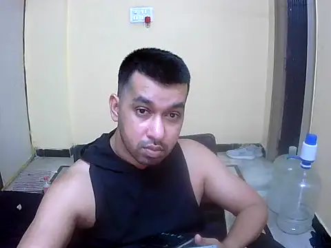 Snapshot of sajid69619 chatting on 04.05.26 sajid69619 online show from 04.05.26