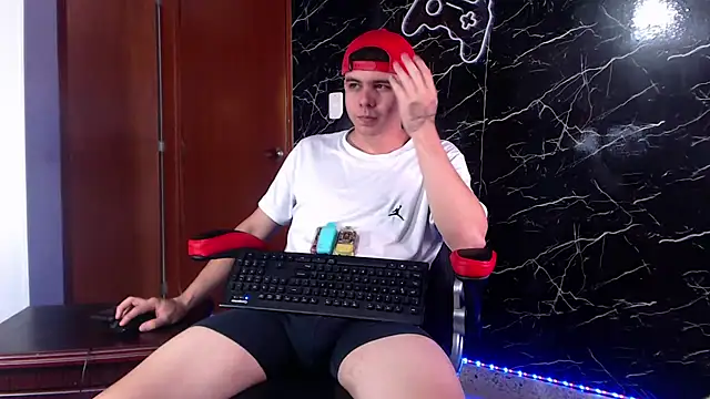 maty hardx online show from 02.21.25