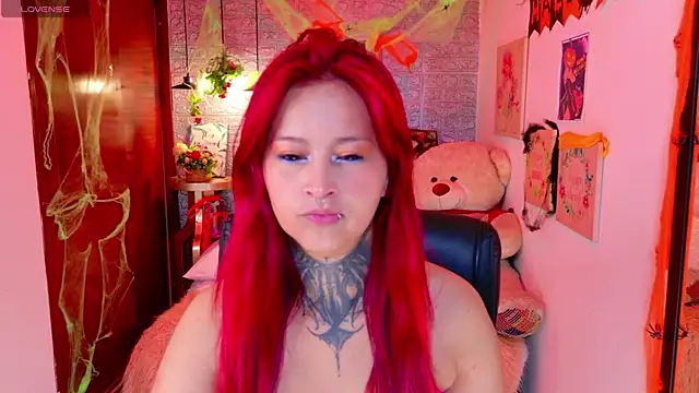 meghan nill online show from 10.15.25