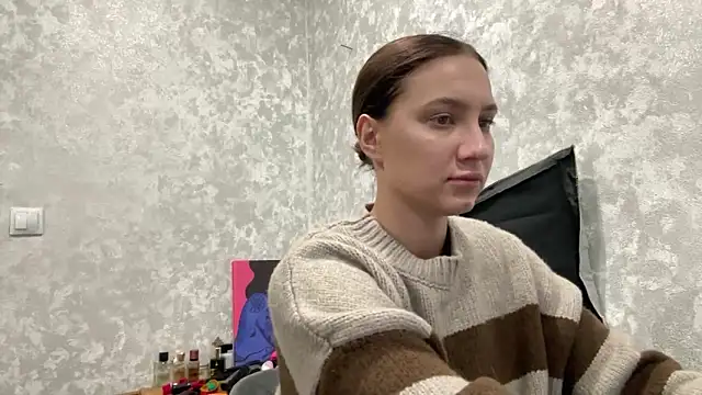 Snapshot of AnneBall chatting on 12.16.24 AnneBall online show from 12.16.24