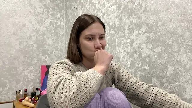 Snapshot of AnneBall chatting on 12.20.24 AnneBall online show from 12.20.24