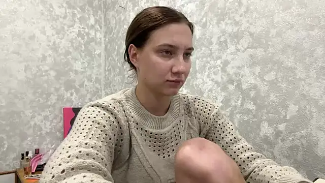 Snapshot of AnneBall chatting on 12.22.24 AnneBall online show from 12.22.24