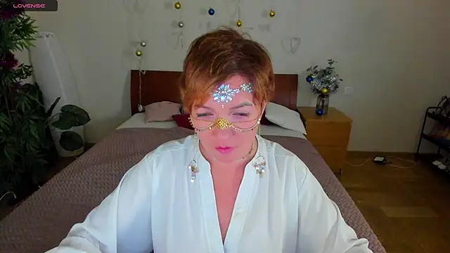 Katherine Fox online show from 01.08.25