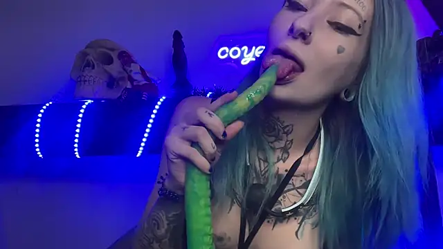 coyemoo online show from 01.10.25