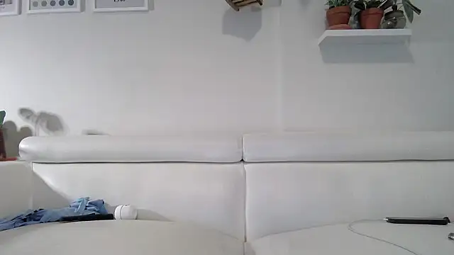 Snapshot of badblondebunny chatting on 03.13.25 badblondebunny online show from 03.13.25