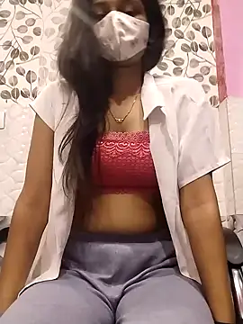 Snapshot of Kashish_18 chatting on 12.23.24 Kashish 18 online show from 12.23.24