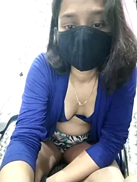 Snapshot of Kashish_18 chatting on 12.26.24 Kashish 18 online show from 12.26.24