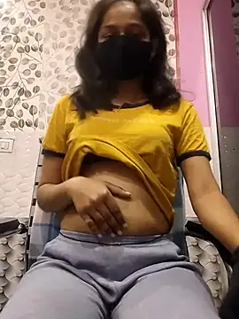 Snapshot of Kashish_18 chatting on 02.11.25 Kashish 18 online show from 02.11.25