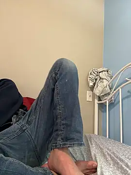 Snapshot of SmokingSloth chatting on 01.08.25 SmokingSloth online show from 01.08.25