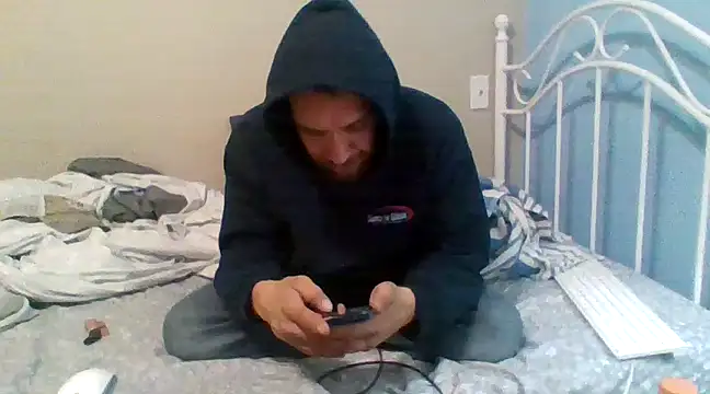 Snapshot of SmokingSloth chatting on 01.25.25 SmokingSloth online show from 01.25.25