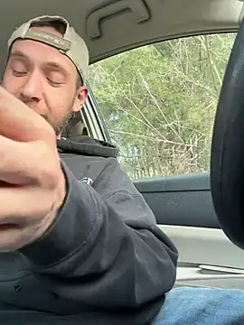 Snapshot of SmokingSloth chatting on 03.21.25 SmokingSloth online show from 03.21.25