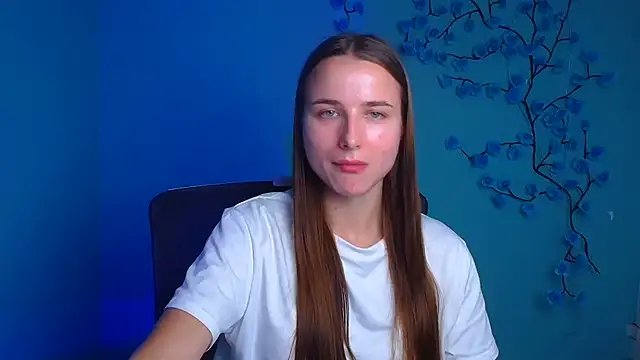 Eva Janee online show from 08.05.26
