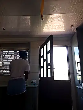 Snapshot of DarkDivva24 chatting on 01.27.25 DarkDivva24 online show from 01.27.25