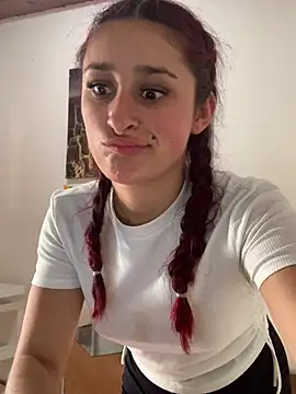 Snapshot of hannaa_brown chatting on 01.31.25 hannaa brown online show from 01.31.25