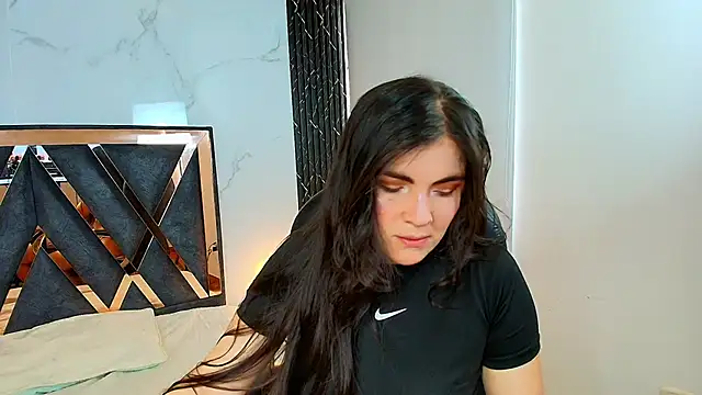 Amara vega online show from 11.06.25