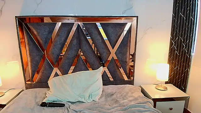 Amara vega online show from 11.26.25