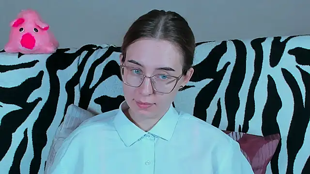 VeronikaKissuchi online show from 03.06.25