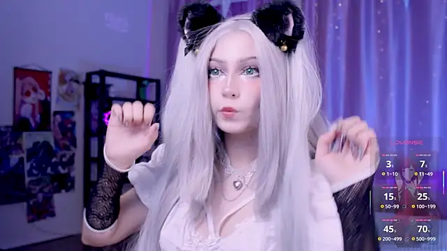 Snapshot of Carolina_Leep chatting on 09.10.25 Carolina Leep online show from 09.10.25