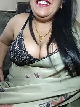 Snapshot of sneha_rose chatting on 07.15.26 sneha rose online show from 07.15.26