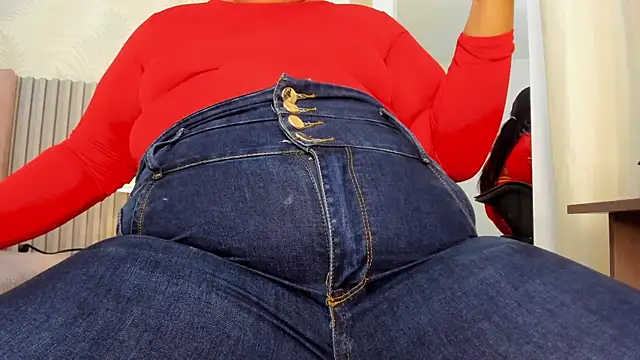 Snapshot of Kimmie_kaboom_x chatting on 01.02.25 Kimmie kaboom x online show from 01.02.25