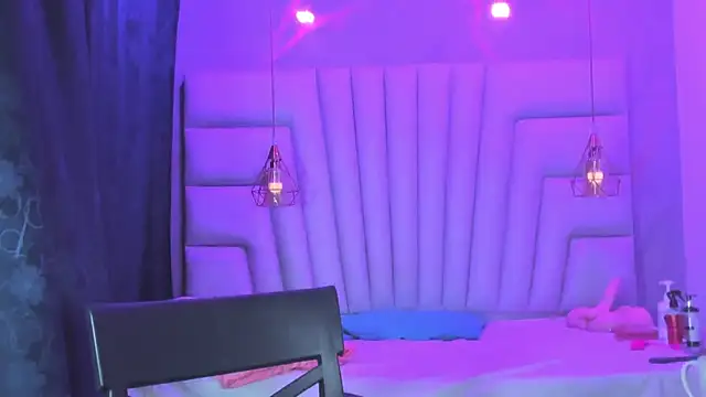 AngelaaCute  online show from 04.13.26