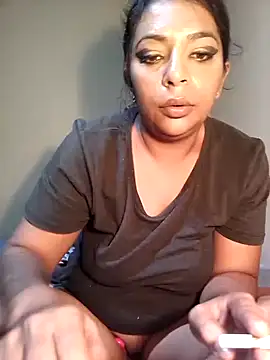 Snapshot of indianstormxo_ chatting on 02.06.25 indianstormxo online show from 02.06.25