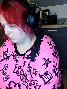 Snapshot of LadyRochester chatting on 03.19.25 LadyRochester online show from 03.19.25