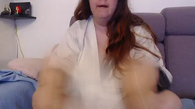 Snapshot of valerysexy chatting on 04.30.26 valerysexy online show from 04.30.26