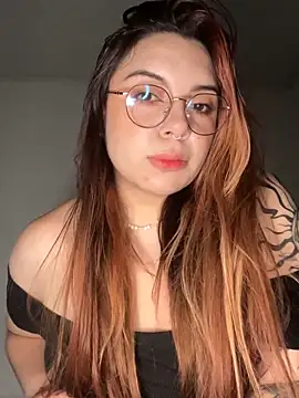 NatyOlson online show from 12.23.25