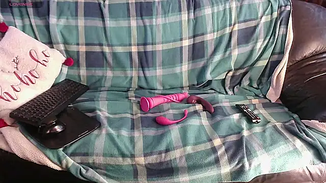 LauraMonolo online show from 03.04.26